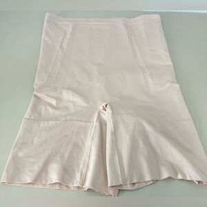 SPANXsculpt OnCore High-Waisted Mid-Thigh Short